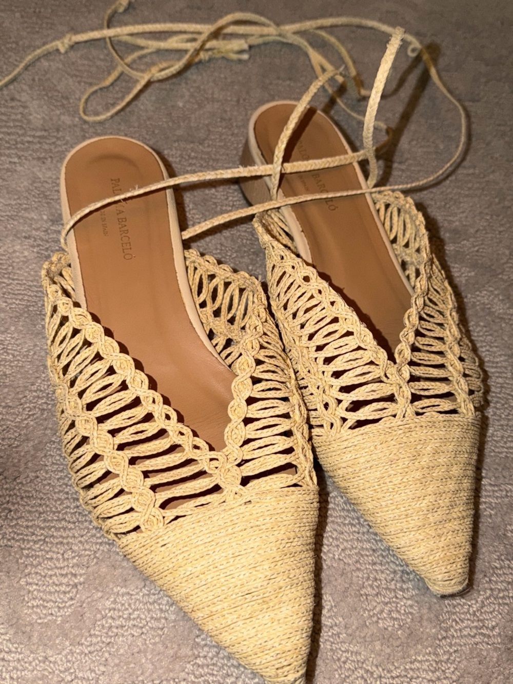 Paloma Barcelo Rattan Woven Pointed Lace-Up Flats size 40